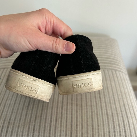 VINCE $225 Black Suede & leather Slip-On sneaker size 8 - Picture 5 of 8